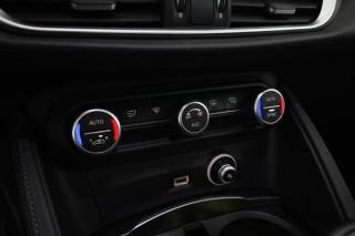 ALFA ROMEO Stelvio usata 11