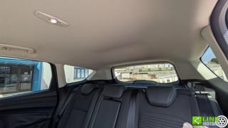 FORD Kuga usata, con Specchietti laterali elettrici