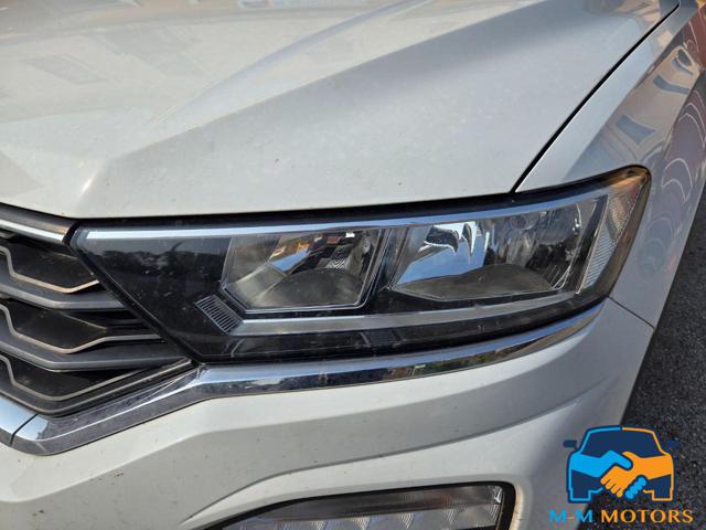 VOLKSWAGEN T-Roc usata 27