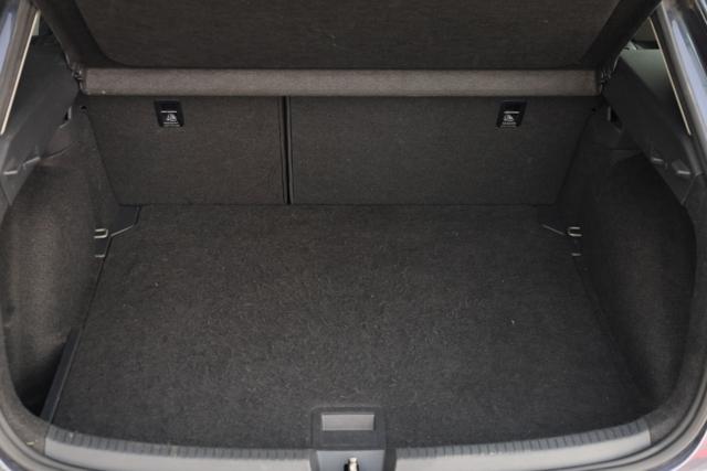 VOLKSWAGEN Taigo usata, con Fari bi-xeno