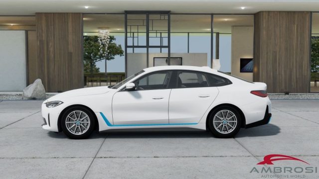 BMW i4 usata 3