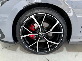 VOLKSWAGEN Golf usata, con Cerchi in lega