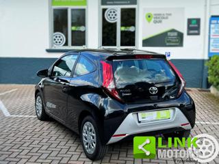 TOYOTA Aygo usata, con Autoradio