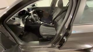PEUGEOT 208 usata, con USB