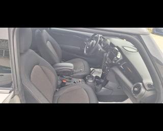 MINI Cooper D usata, con ESP