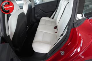 TESLA Model 3 usata, con Fendinebbia