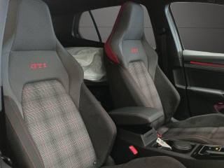 VOLKSWAGEN Golf usata, con Fendinebbia