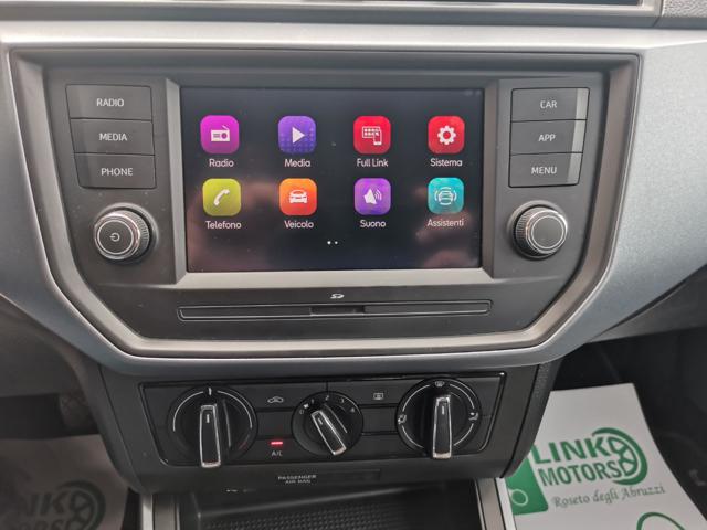 SEAT Arona usata, con Specchietti laterali elettrici
