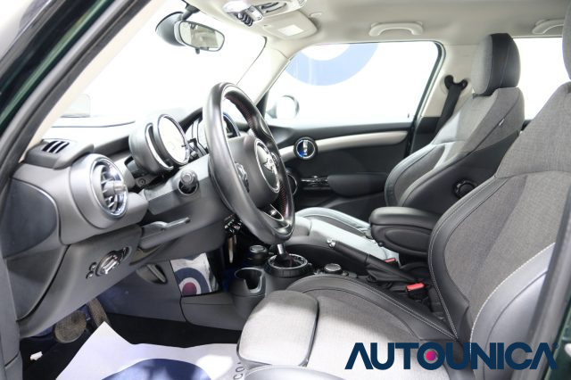 MINI Cooper SD usata, con USB