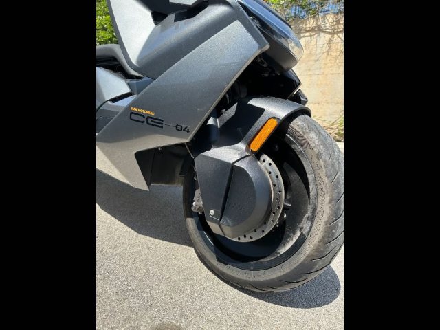 BMW CE 04 usata 9