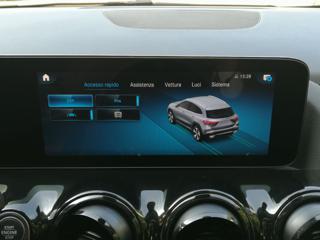 MERCEDES-BENZ GLA 180 usata, con Touch screen