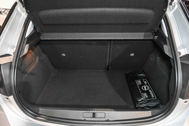 OPEL Corsa usata, con Climatizzatore