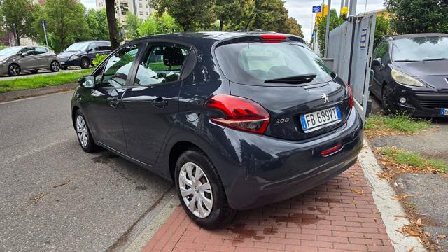 PEUGEOT 208 usata, con Alzacristalli elettrici
