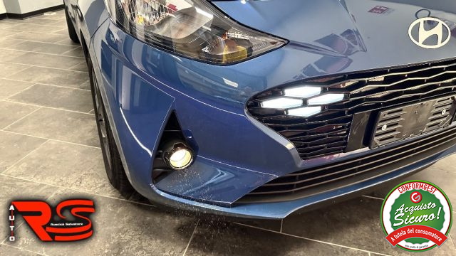 HYUNDAI i10 usata, con Luci diurne LED
