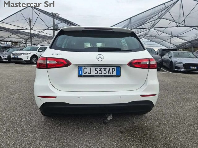 MERCEDES-BENZ B 160 usata, con Controllo automatico clima