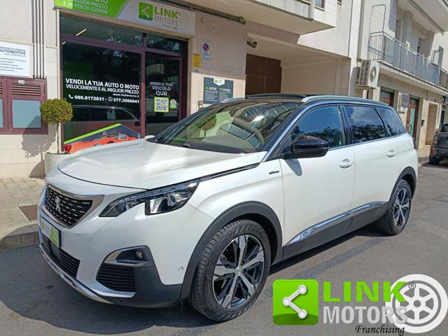 PEUGEOT 5008 usata, con Sedile posteriore sdoppiato