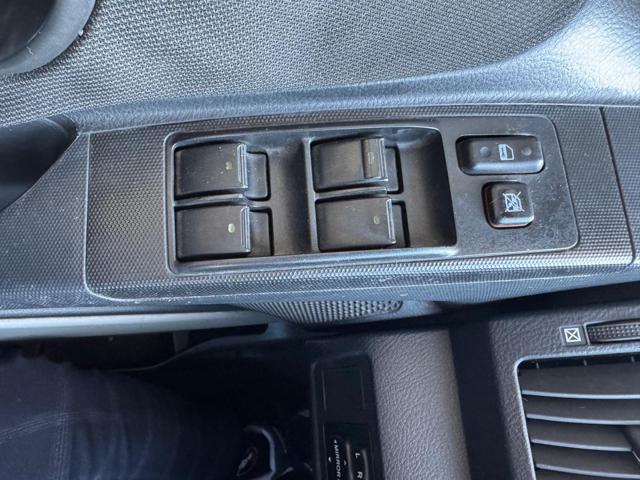 TOYOTA Corolla Verso usata, con ESP