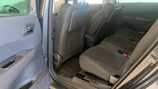 PEUGEOT 5008 usata, con Vetri oscurati