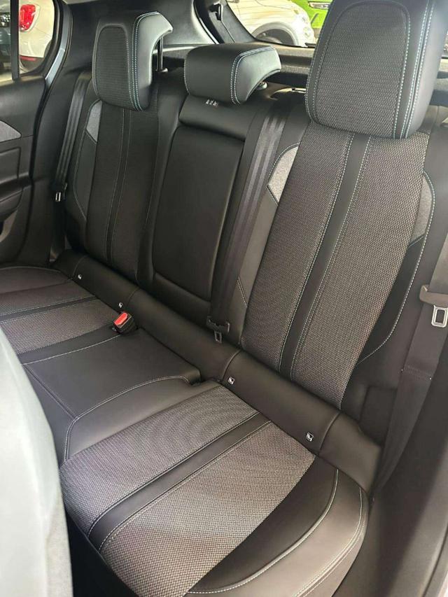 PEUGEOT 308 usata, con Servosterzo
