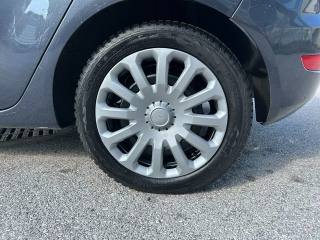 FORD Fiesta usata, con Sedile posteriore sdoppiato