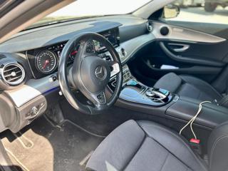 MERCEDES-BENZ E 200 usata, con Cruise Control