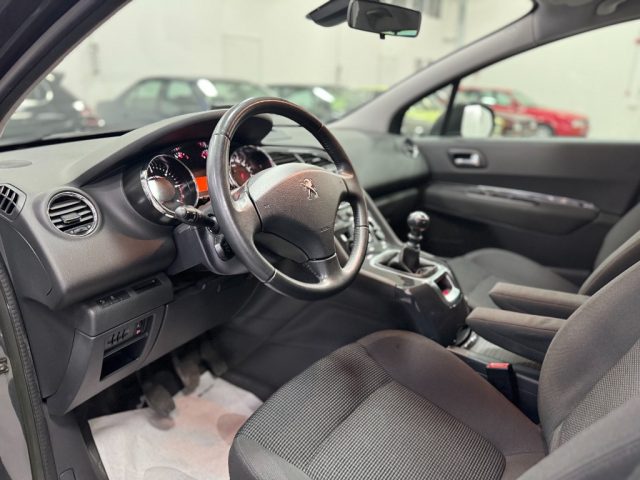 PEUGEOT 5008 usata, con Luci diurne LED