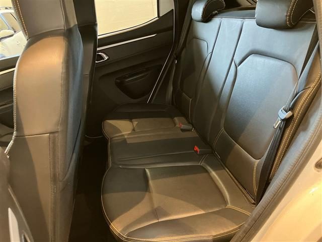 DACIA Spring usata, con USB