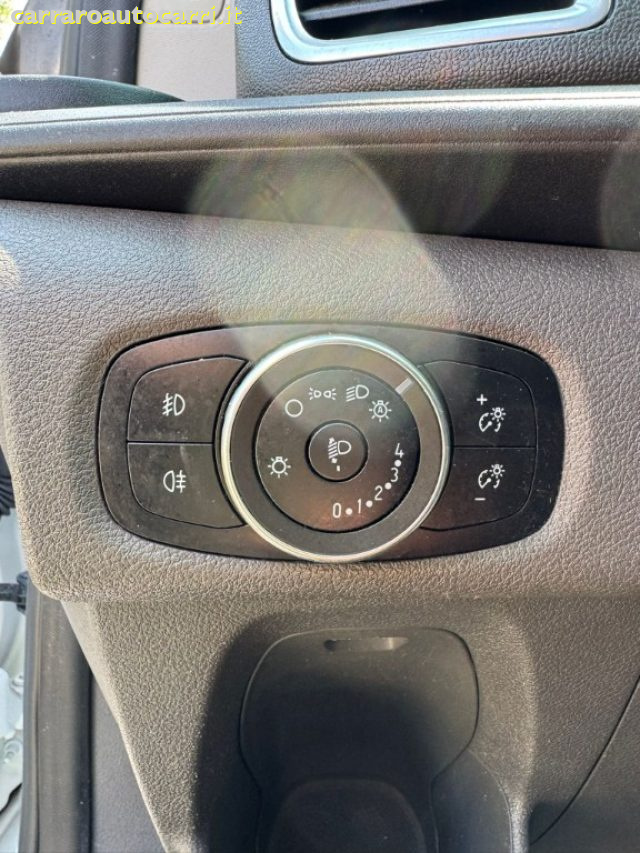 FORD Transit Custom usata, con Touch screen