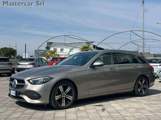 MERCEDES-BENZ C 220 usata, con Sedili riscaldati