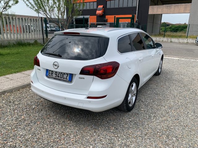 OPEL Astra usata, con Alzacristalli elettrici