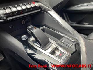 PEUGEOT 3008 usata, con Volante multifunzione