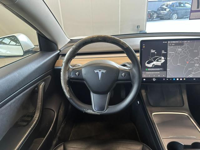 TESLA Model 3 usata, con Fendinebbia