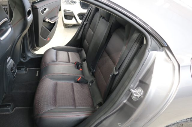 MERCEDES-BENZ CLA 200 usata, con Frenata d