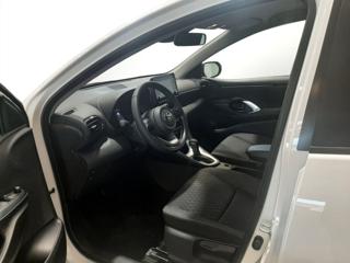 TOYOTA Yaris usata 2