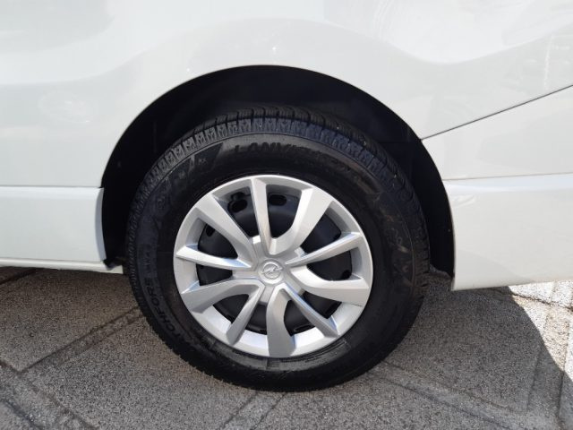 OPEL Vivaro usata, con Sensori di parcheggio posteriori