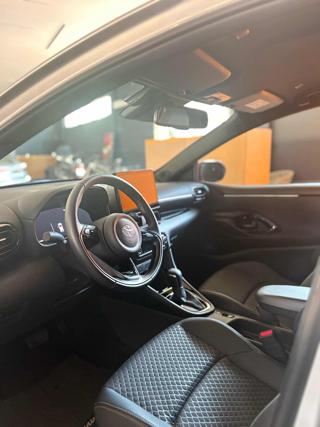 TOYOTA Yaris usata, con Autoradio