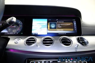 MERCEDES-BENZ E 220 usata, con Controllo elettronico della corsia