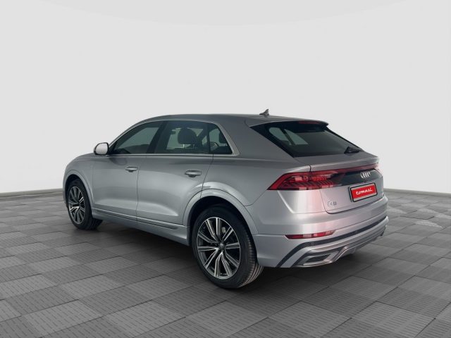 AUDI Q8 usata 2