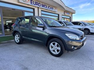 TOYOTA RAV 4 usata, con Airbag laterali