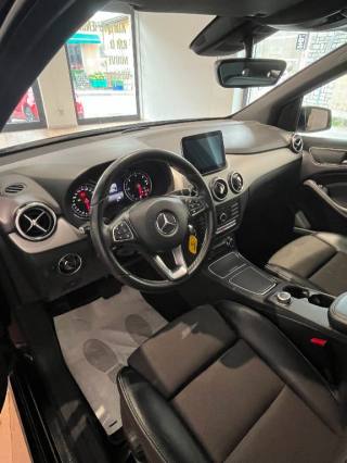 MERCEDES-BENZ B 180 usata, con Climatizzatore