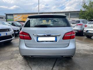 MERCEDES-BENZ B 180 usata, con Boardcomputer