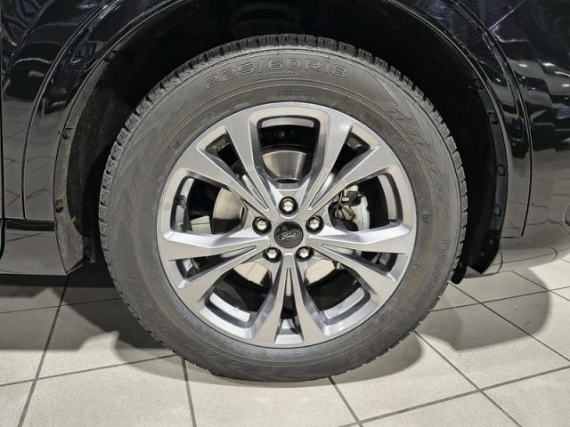 FORD Kuga usata, con Sistema di navigazione