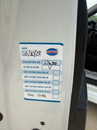 PEUGEOT 208 usata, con Sistema di navigazione