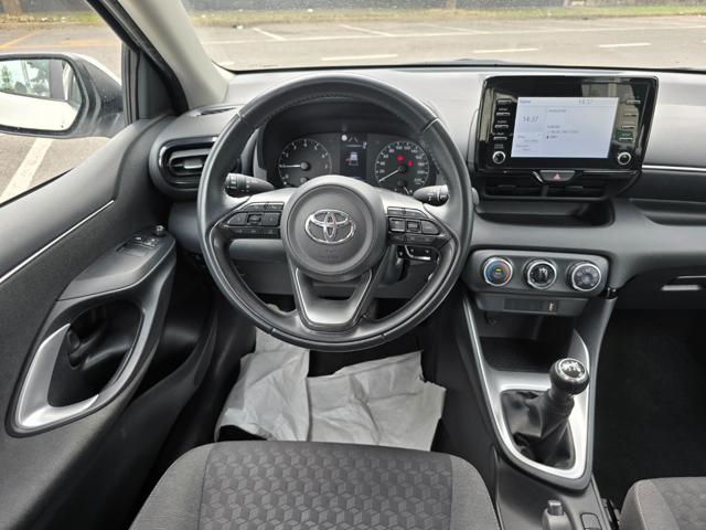 TOYOTA Yaris usata, con Isofix
