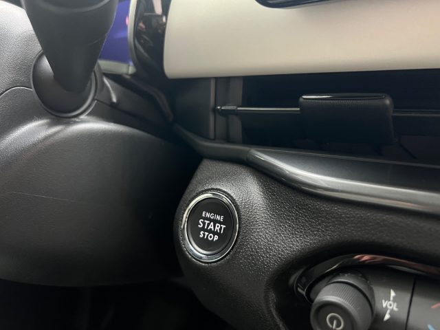 FIAT 600 usata, con USB