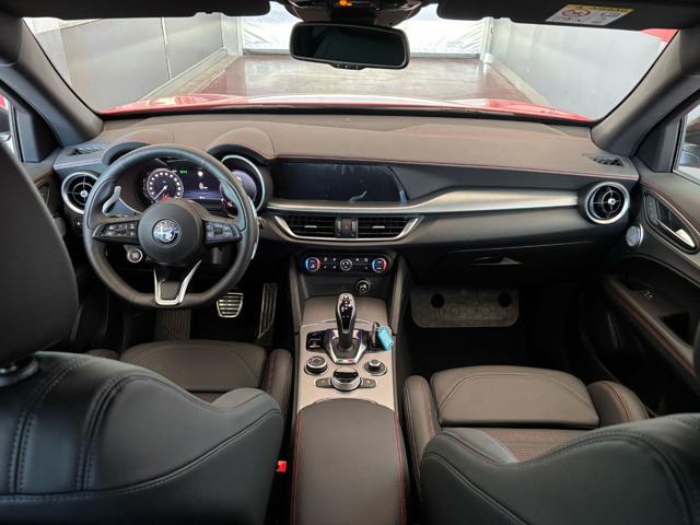 ALFA ROMEO Stelvio usata, con Controllo automatico clima