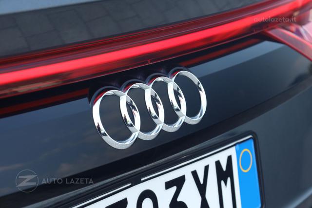 AUDI Q8 usata, con Park Distance Control