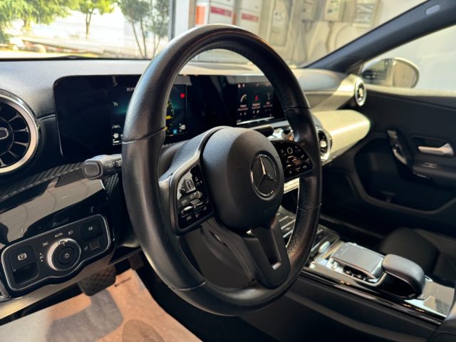 MERCEDES-BENZ A 180 usata, con Controllo elettronico della corsia