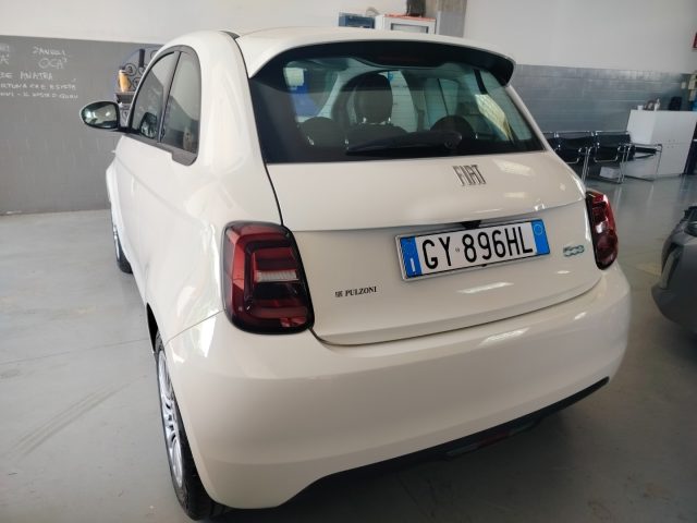 FIAT 500e usata, con Autoradio