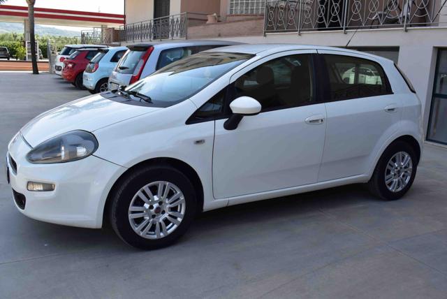 FIAT Punto usata, con Autoradio